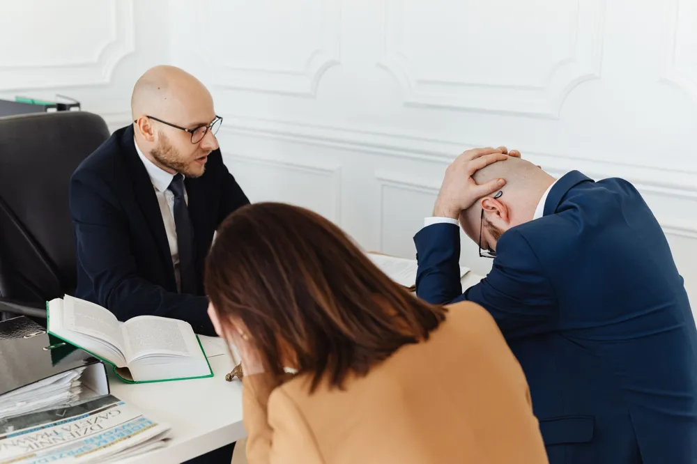 Como conseguir clientes advogado autônomo: primeiros passos práticos